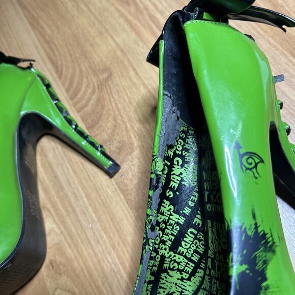 Iron Fist Zombie skull Stomper Heels Size 7 Peep Toe Platform With Bows - Used - Picture 4 of 7